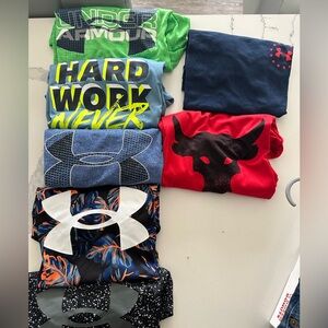 Full lot size youth medium Under Armour